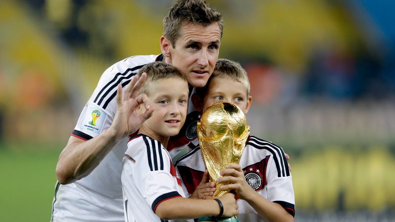 Miroslav Klose là cầu thủ ghi bàn nhiều nhất World Cup